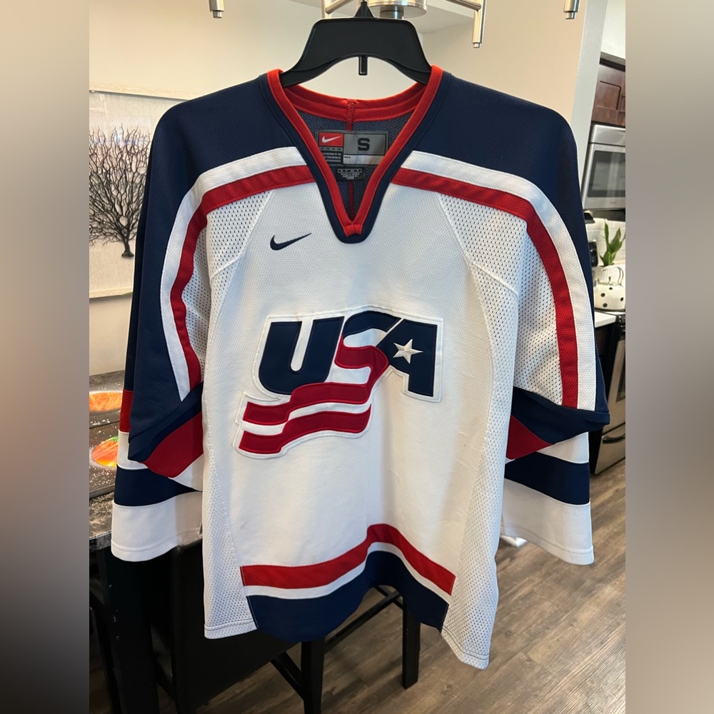 Vintage team USA Olympic hockey jersey men’s small
